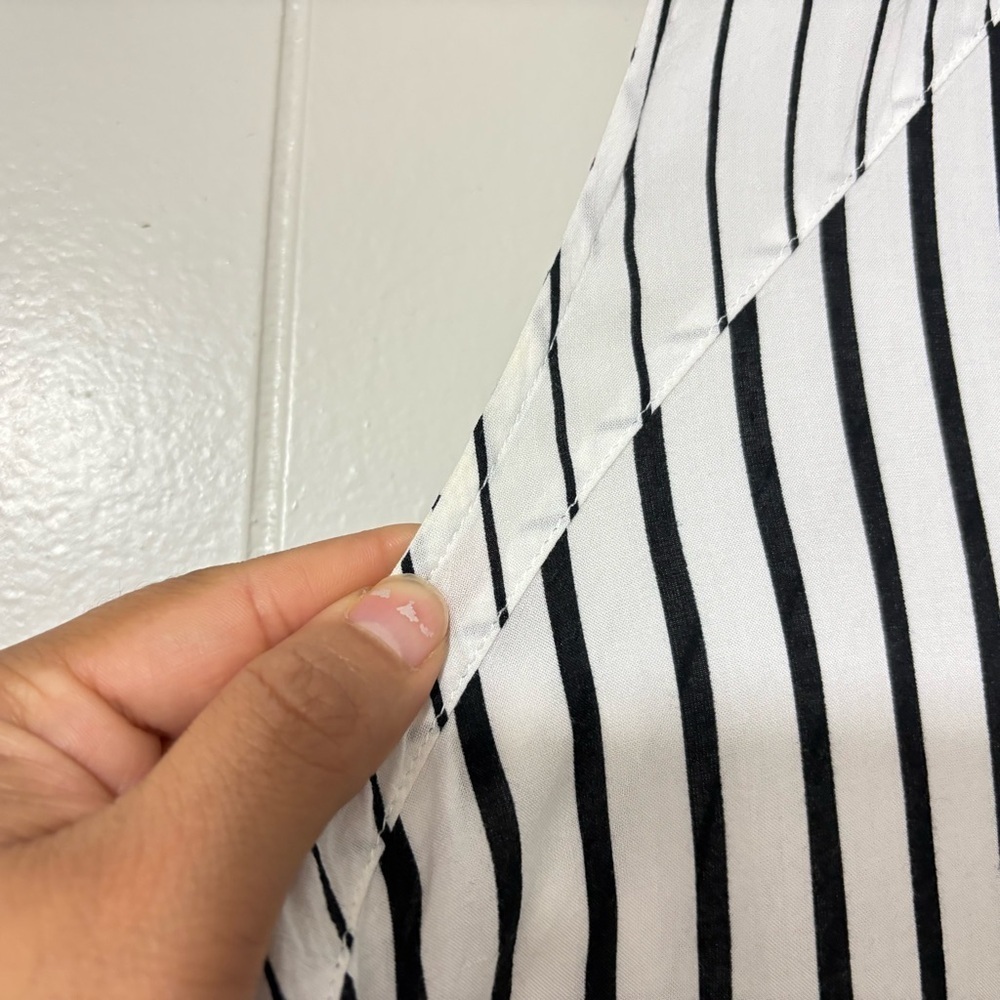 11.1 TYLHO Womans Shirt Dress White /Black Striped Sleeveless Size M - Picture 7 of 8